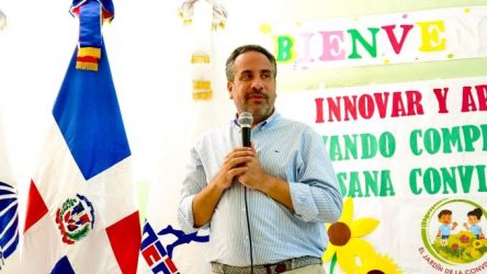 INEFI transforma espacios para deporte escolar San Cristóbal INEFI transforma espacios para deporte escolar San Cristóbal