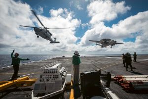 Londres y OTAN vigilan buques guerra rusos canal de la Mancha