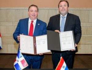 RD y Paraguay sellan acuerdo para fortalecer conectividad aérea RD y Paraguay sellan acuerdo para fortalecer conectividad aérea