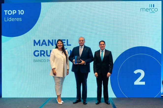 Reconocen empresarios Manuel Grullón y Christopher Paniagua imagen