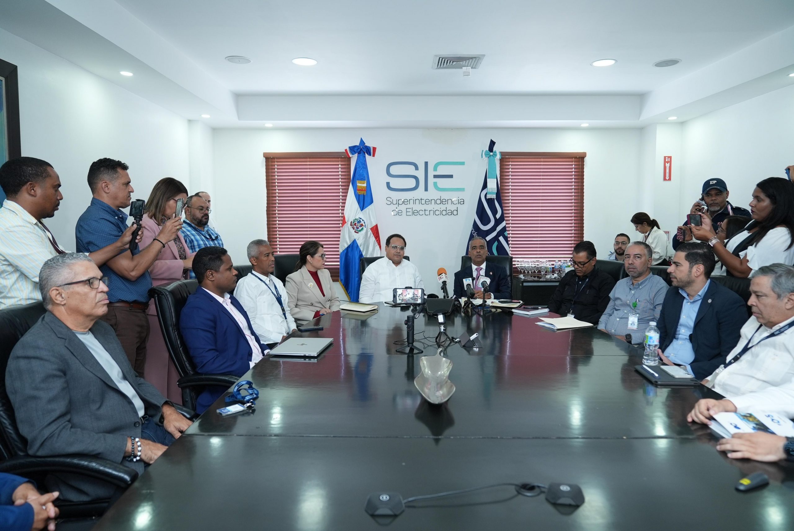 Ya hay «datos relevantes» en la indagatoria del apagón general imagen