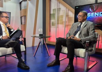 Afirma el alza del dólar afecta a pequeñas y medianas empresas