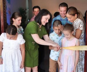Un nuevo centro de atención para niños autistas abre en SDE