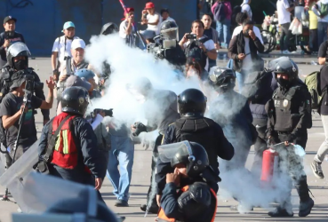 MEXICO: 100 policías heridos y 40 sujetos detenidos tras marcha MEXICO: 100 policías heridos y 40 sujetos detenidos tras marcha