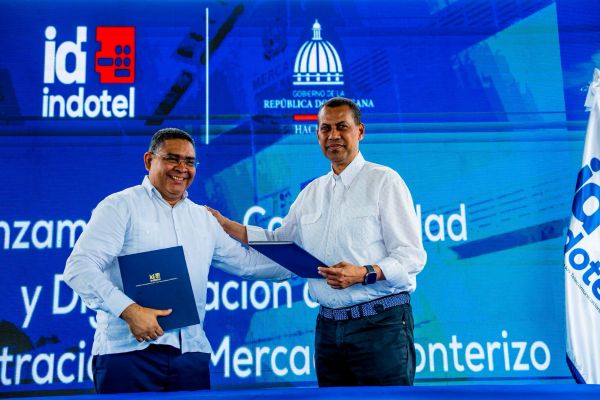 Indotel y Ministerio Hacienda modernizan mercado Dajabón imagen