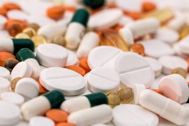 Neumólogos de la RD alertan sobre alto costo medicamentos