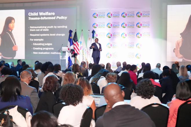 400 profesionales participan en Congreso Salud Mental en SD imagen