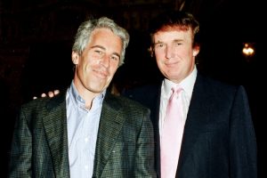 EEUU: Trump dice firmaría ley para publicar archivos Epstein
