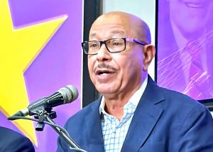 Montás sugiere más inversión pública y privada de calidad