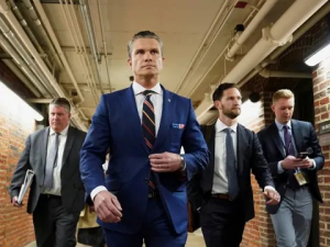 Acusan EE.UU. de «homicidio y crimen de guerra» en el Caribe