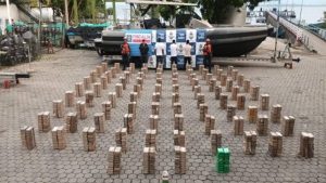 COLOMBIA: Armada incauta 27 toneladas cocaína en el Caribe
