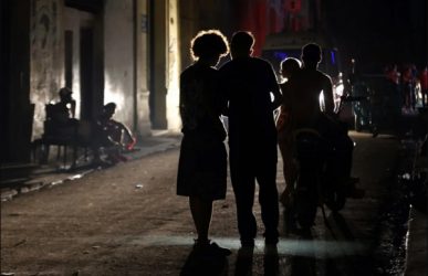 Seis millones de cubanos están afectados por apagón masivo