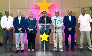 PLD dice costo cena navideña supera los 16,800 pesos en RD PLD dice costo cena navideña supera los 16,800 pesos en RD