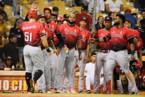 Leones, Estrellas y Gigantes obtienen triunfos beisbol RD Leones, Estrellas y Gigantes obtienen triunfos beisbol RD