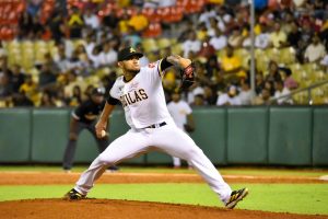 Aguilas y Gigantes triunfan en el beisbol profesional de la RD