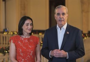 Presidente llama dominicanos a la unión, al amor y la solidaridad