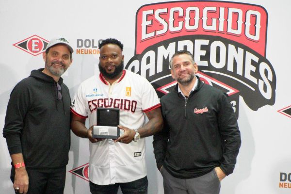 Leones del Escogido entregan los anillos de campeones 2024 imagen