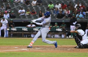 Licey, Leones y Toros obtienen triunfos en beisbol dominicano Licey, Leones y Toros obtienen triunfos en beisbol dominicano