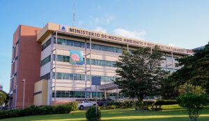 Medio Ambiente dice tomará tomará acción legal contra FP Medio Ambiente dice tomará tomará acción legal contra FP