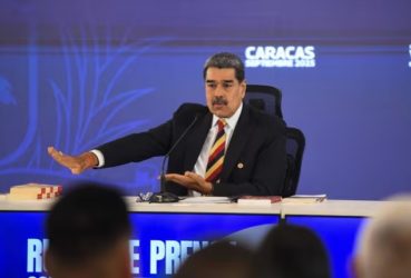Maduro asegura un gobierno impuesto no duraría 47 horas Maduro asegura un gobierno impuesto no duraría 47 horas