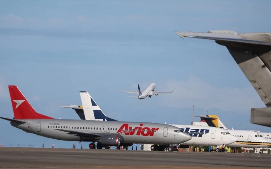 Aeropuerto de Venezuela sin vuelos compañías extranjeras