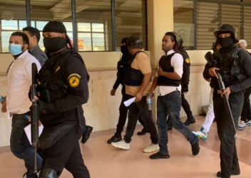 Tribunal condena 17 personas por estafa a abuelos EU y RD