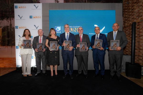 BPD y Fundación Arévalo presentan libro pobladores imagen