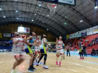 Los Buitres a un triunfo para la corona del TBS de San Cristóbal