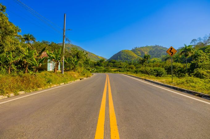 Inauguran carretera El Cercado-Juan Santiago-Hondo Valle Inauguran carretera El Cercado-Juan Santiago-Hondo Valle