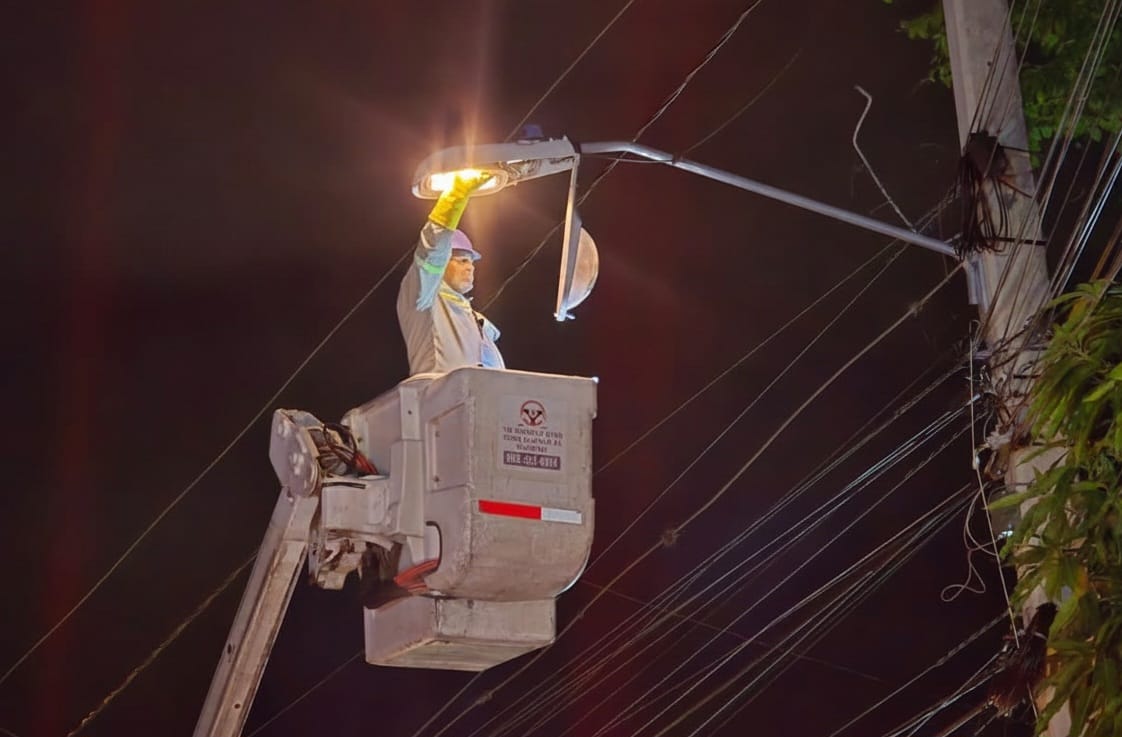 EDENORTE despliega operativo iluminación navideña en Cibao imagen