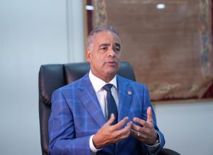 Energía y Minas lidera inversión extranjera en Rep. Dominicana