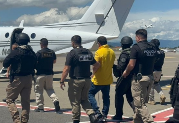 RD extradita a EU dominicano acusado de asalto mano armada RD extradita a EU dominicano acusado de asalto mano armada