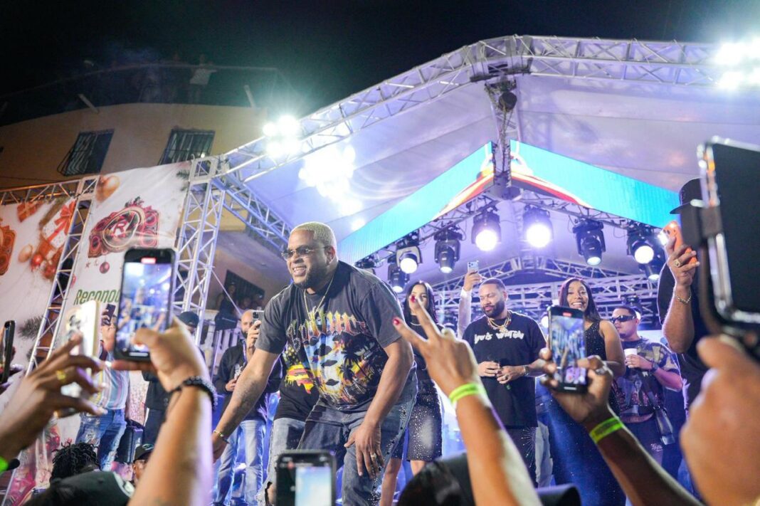 Haina vibra con el concierto de Navidad de Reconocidos imagen