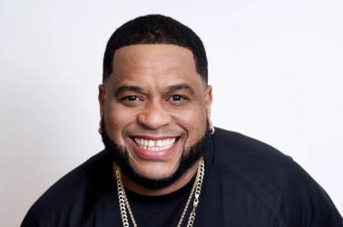 La Fruta advierte que usan su imagen para estafar en NY