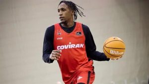 Dominicano Jassel Pérez debuta con el Covirán en basket España