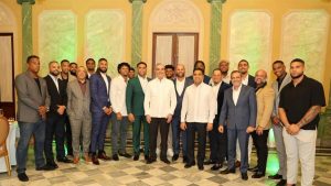 Presidente Abinader se reúne con jugadores de Grandes Ligas
