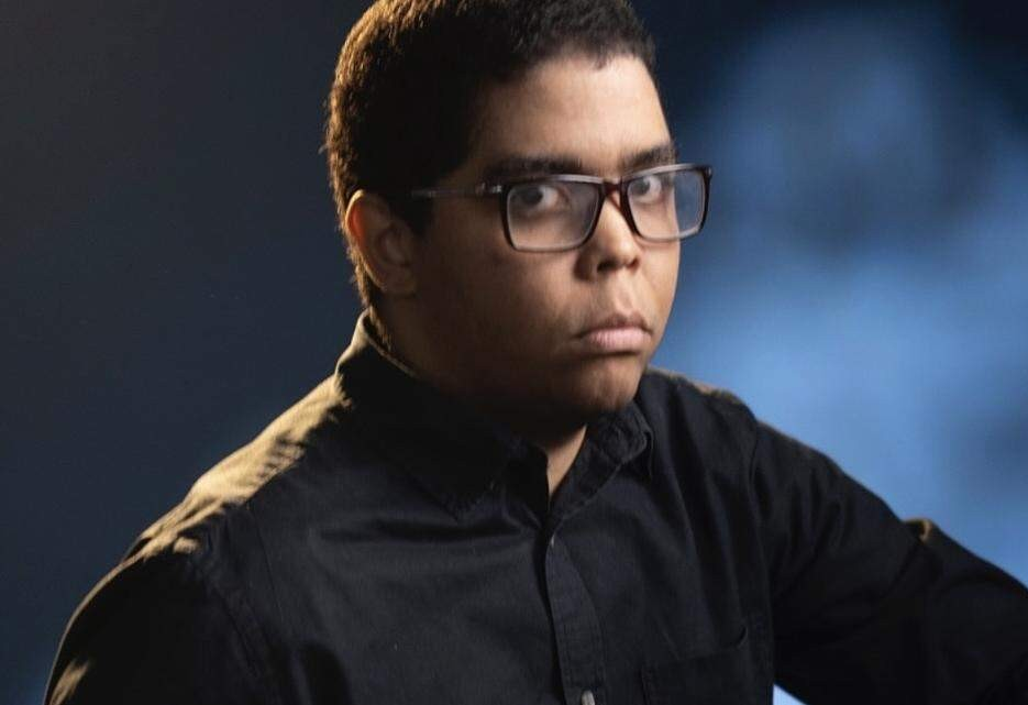 MIAMI: Dominicano Alci Polanco presenta libro «En la sombra del autismo» imagen