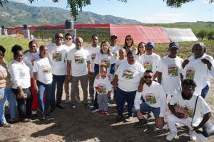 Supérate inaugura proyecto Agricultura Familiar en Azua Supérate inaugura proyecto Agricultura Familiar en Azua