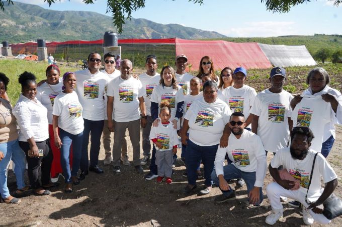 Supérate inaugura proyecto Agricultura Familiar en Azua imagen