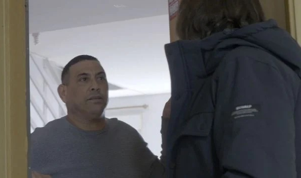 ESPAÑA: Dominicano presume de vivir gratis: «No pago luz, agua ni gas