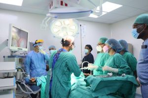 SNS registra récord histórico en cirugías con aumento de 34.3% SNS registra récord histórico en cirugías con aumento de 34.3%