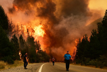 La Patagonia argentina enfrenta graves incendios La Patagonia argentina enfrenta graves incendios