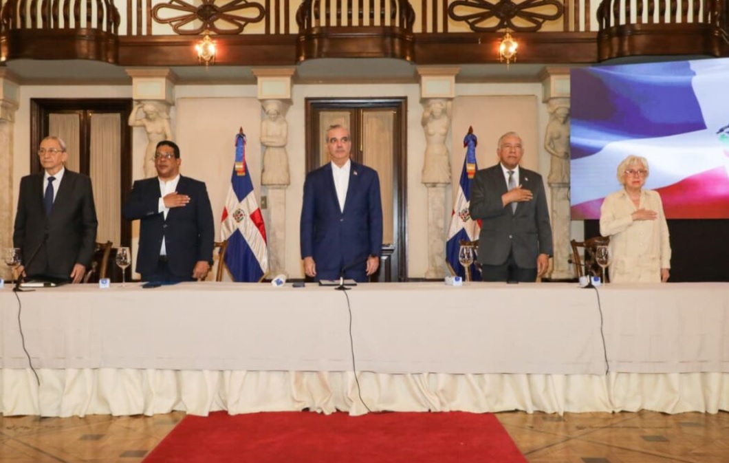 Dice nueva Ley Contrataciones impide abusos e improvisación Dice nueva Ley Contrataciones impide abusos e improvisación