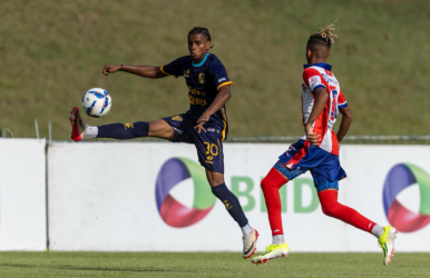 Carlos Sarante y Edwarlin Reyes ganan protagonismo en LDF Carlos Sarante y Edwarlin Reyes ganan protagonismo en LDF