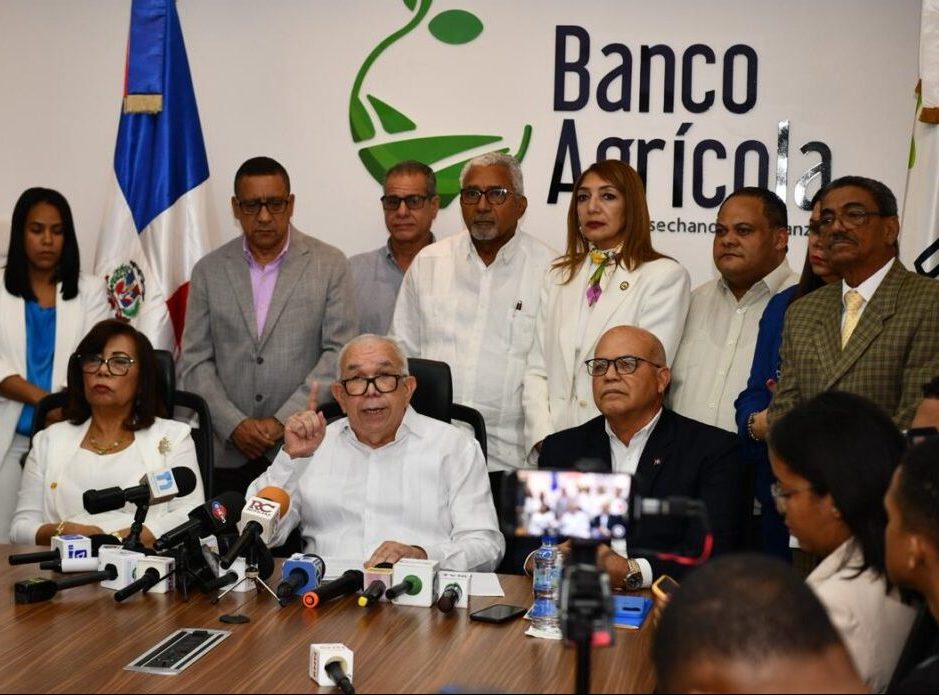 Defiende gestión: «Bagrícola no regala dinero, sino que presta»