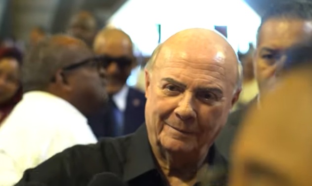 Hipólito a Abinader: «Yo quiero cambios, no simples traslados» Hipólito a Abinader: «Yo quiero cambios, no simples traslados»