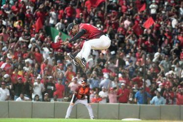 Leones del Escogido se coronan campeones beisbol dominicano