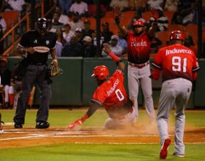 Leones vuelven a vencer a los Toros y colocan serie final 2-0