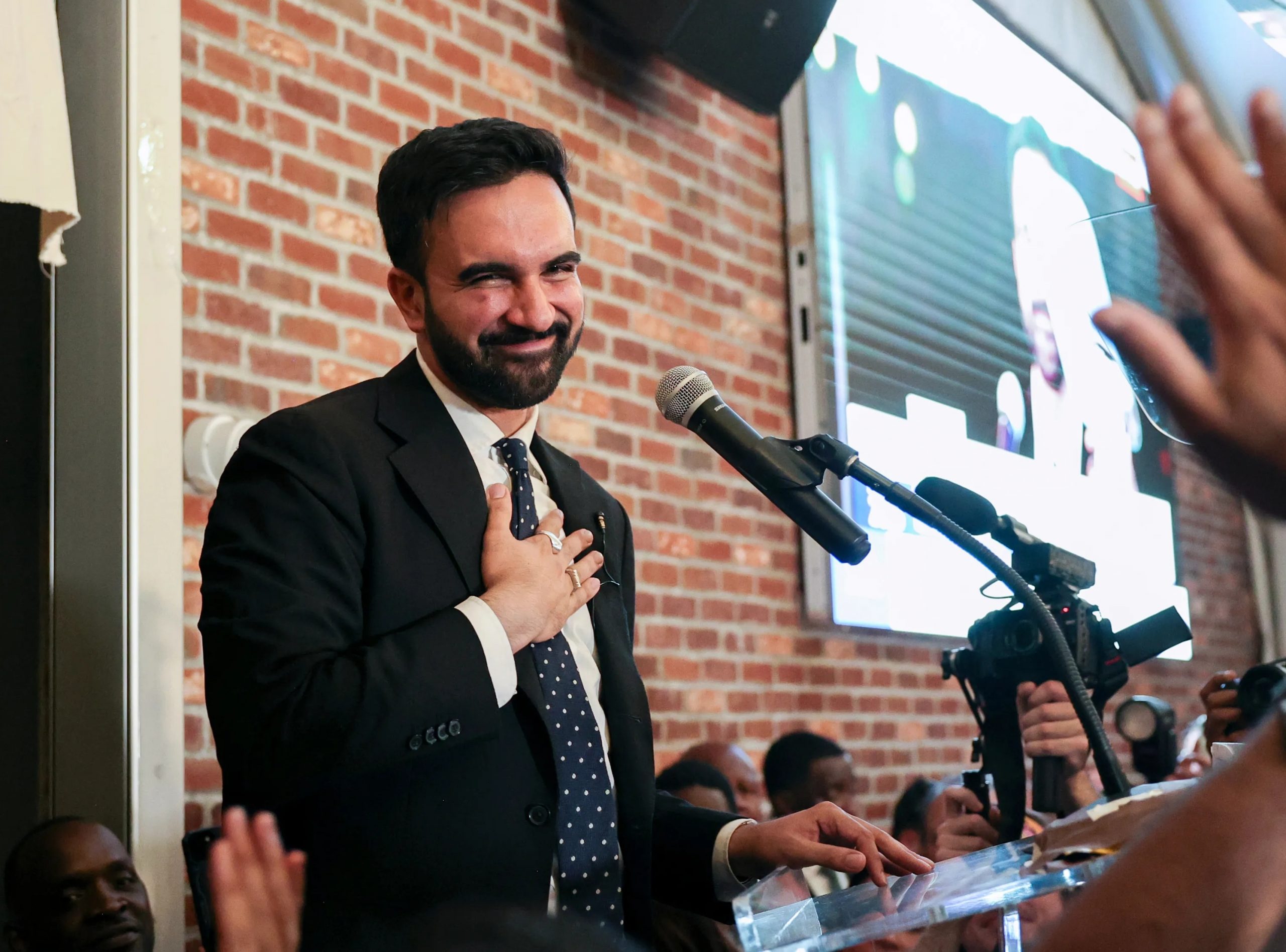 Nuevo Alcalde anuncia medidas para enfrentar crisis vivienda NY