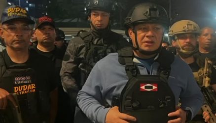 Cabello llama a la calma y no «facilitar las cosas a EEUU»